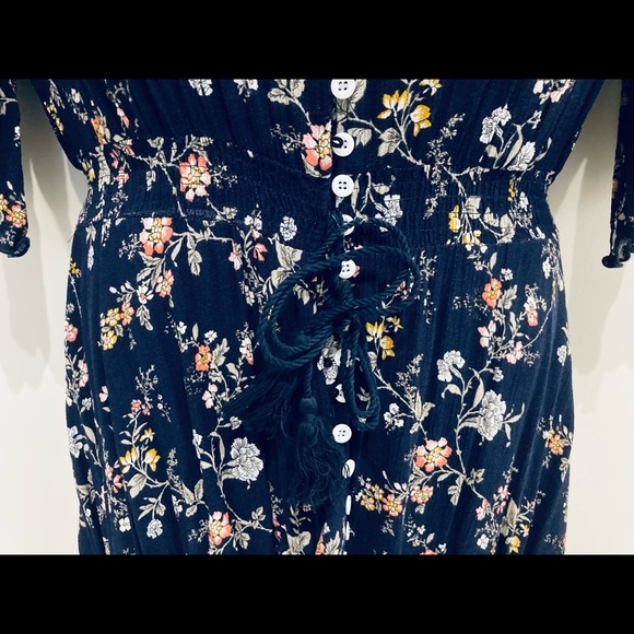 Gifted - Stretchy floral summer dress - Picture 5 of 16
